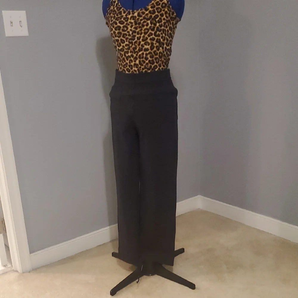 HALARA Black High-Waisted Women's Pants - Picture 7 of 7